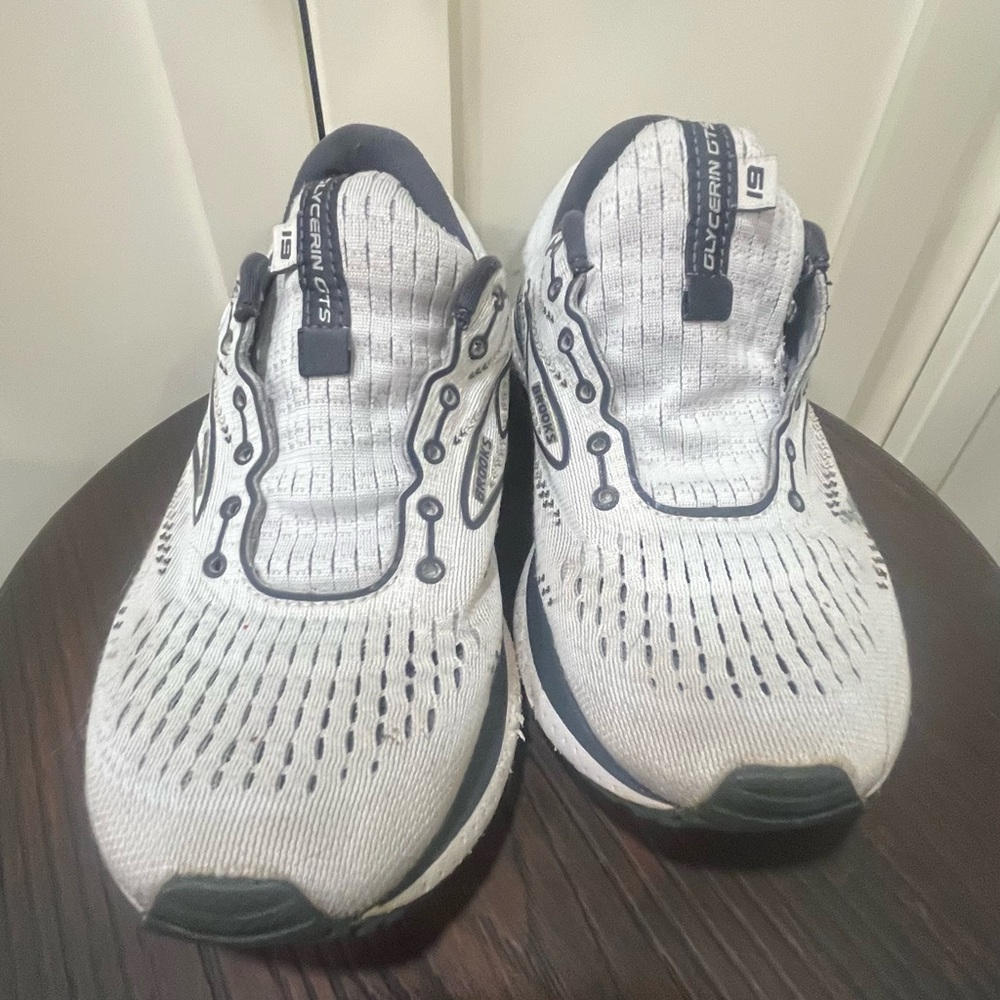 Brooks White and Gray Running Shoes